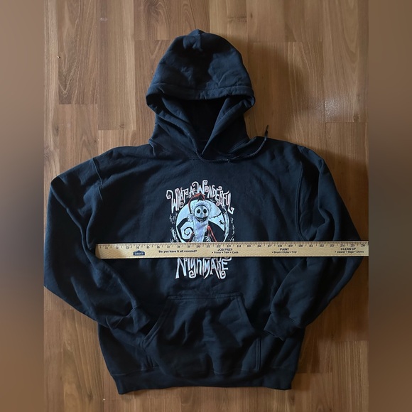 NWT Disney’s The Nightmare Before Christmas 🎄 Hoodie size medium - Picture 3 of 7